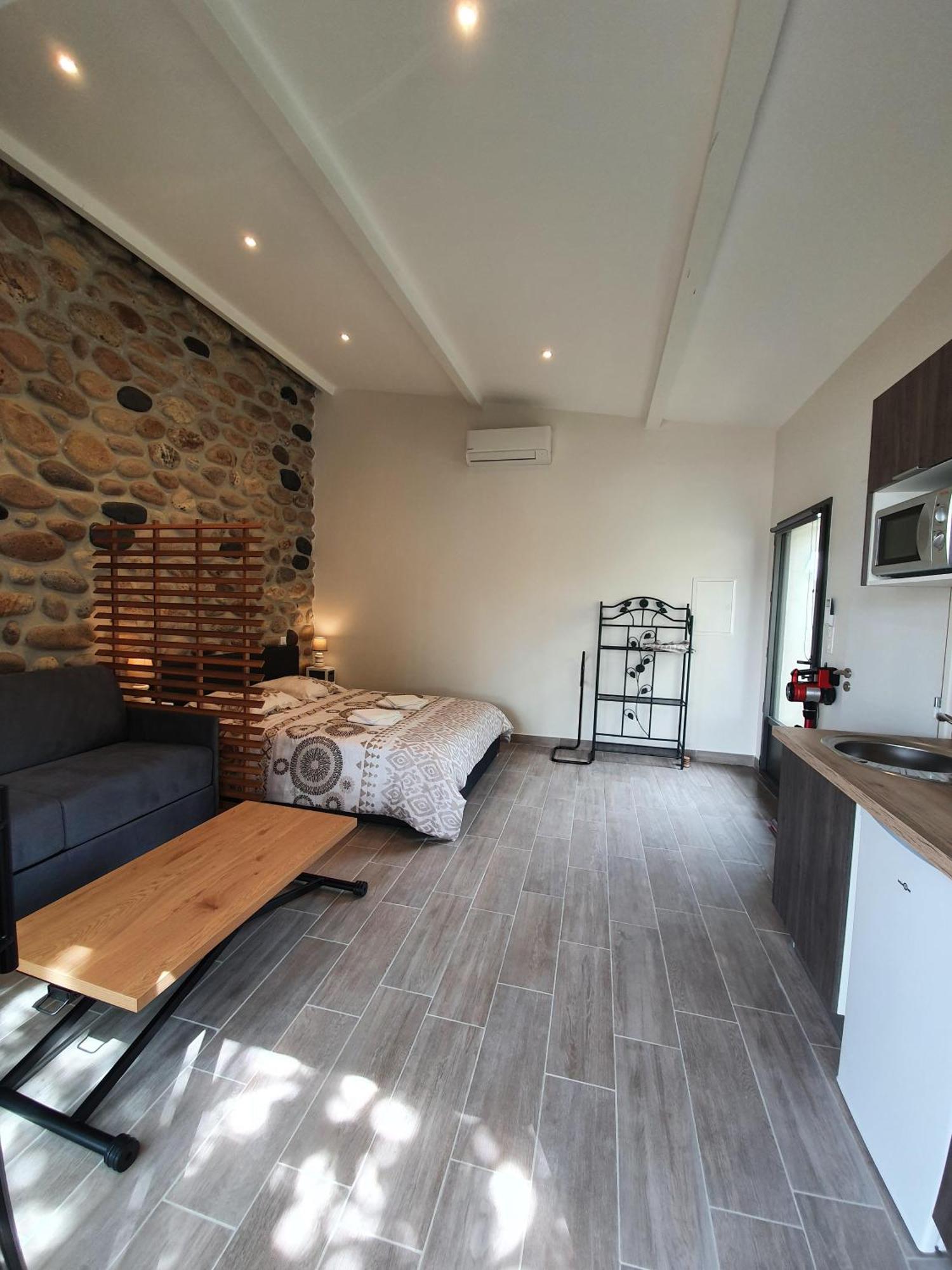 Lou Visetto A Vallon-Pont-dʼArc Habitación foto